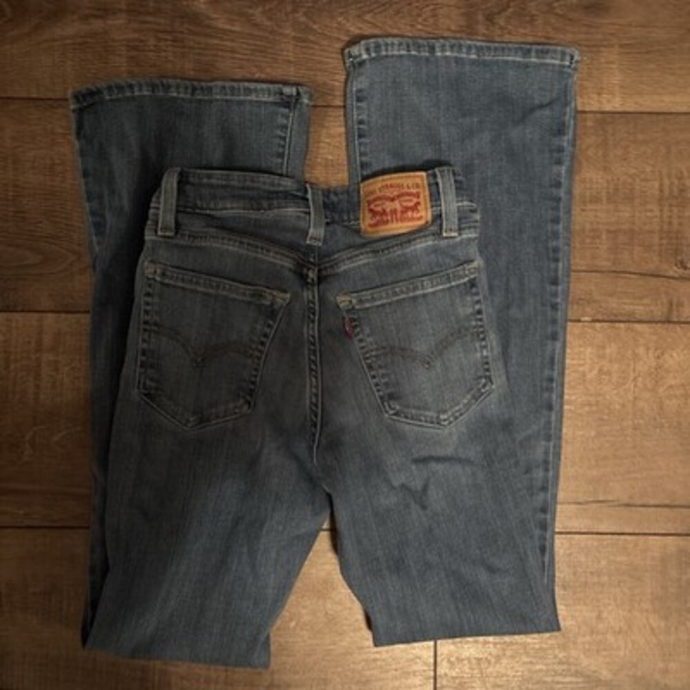 LEVI’S 726 FLARE JEANS WOMEN'S SIZE 25